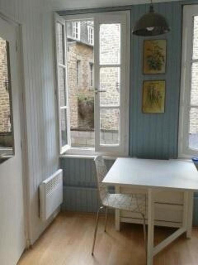 Le Studio De St-Sauveur Dinan Exterior foto